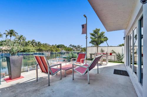 Deerfield Beach Apartamento | Unique Retreat - Unit A: Cozy First-Floor Oasis