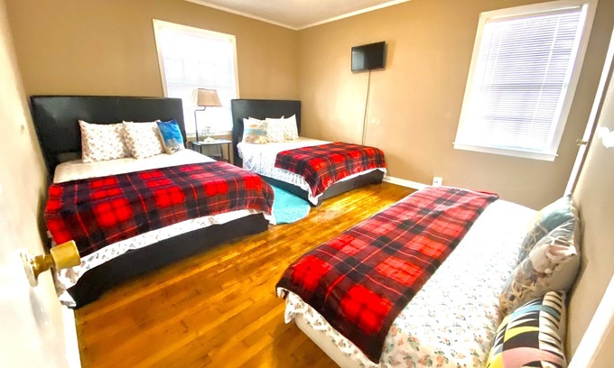 Stockbridge Casa | [Lovely🌷home] ❤❤❤5 Camas / Dormir 6 + Sparkling Clean + 50💎Review @ Stockbridge, ATL GA.