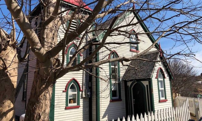 Quidi Vidi Casa | Unique Stay! Converted Church In Idyllic Location