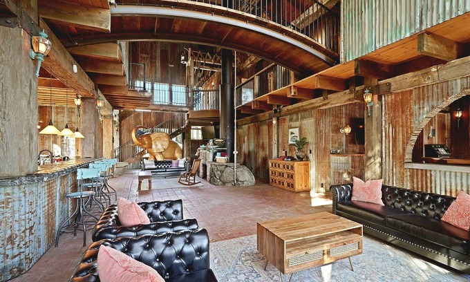 Lakeport Casa | Unique Stay! Pool/ Hot Tub/ Game Room/ Bar/ Views