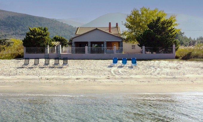 Megalos Prinos Villa | Casa de playa Thasos única