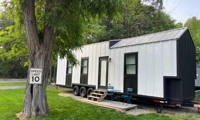 Elizabethtown Apartamento | Unique tiny home experience in a one of a kind tiny home community!