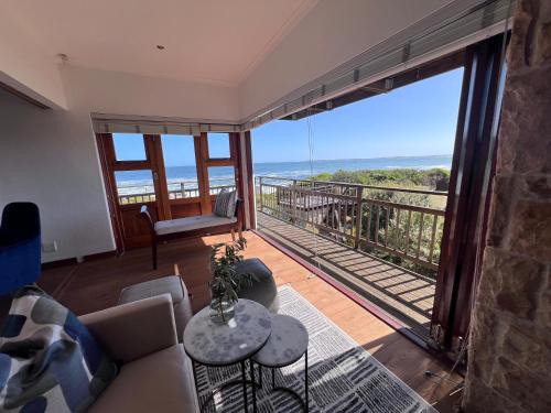 Betty's Bay Casa | Unique views Betties Bay