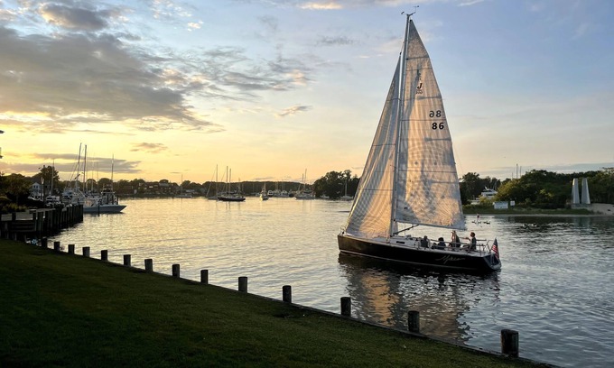Greenport Casa | Unique waterfront home w/ stunning views, boat slip, walk to historic Greenport