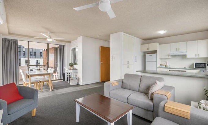 Mid North Coast Waterfront Casa | Unit 24 Fountain Court