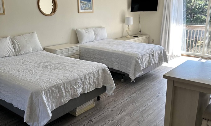 North Truro Condominio | Unit #29 - Ground floor Deluxe Studio with A/C
