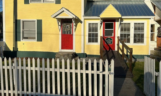 Montgomery Center Casa | Unit #3 on the Trout River **Pet Friendly**