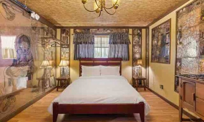 Liberty Hill Casa | Unit 6 Fun Whimsical 2-Bedroom Stay by the River!