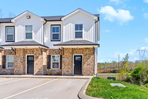 Clarksville Casa | Unit #606