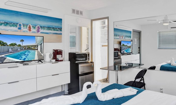 Deerfield Beach Casa | Unit D Sea&i Private Room Near Deerfield Beach