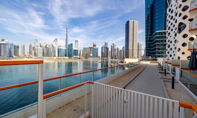 Business Bay Apartamento | Unlock Waters Edge