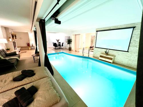 Heiligenstadt Apartamento | UNO POOL Apartment