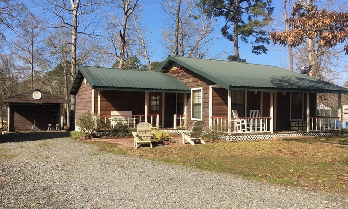 Huxley Casa | Desenchúfelo en The Cabin con familiares y amigos en Toledo Bend, cerca de la bahía de Huxley
