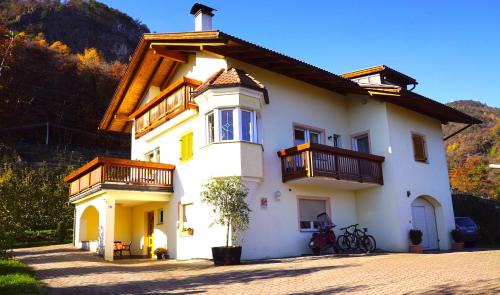 Appiano Sulla Strada del Vino Casa | Unterbi Apartments
