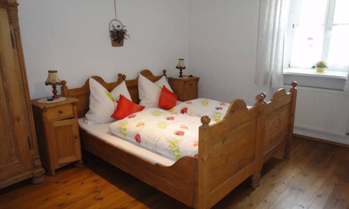 Tirschenreuth Apartamento | Alojamiento en un lugar tranquilo para los amantes de la naturaleza.