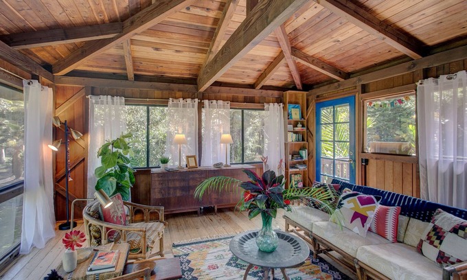 Keaau Cabina | ¡Bienvenido a Peace of Paradise - Your Perfect Jungle Getaway!