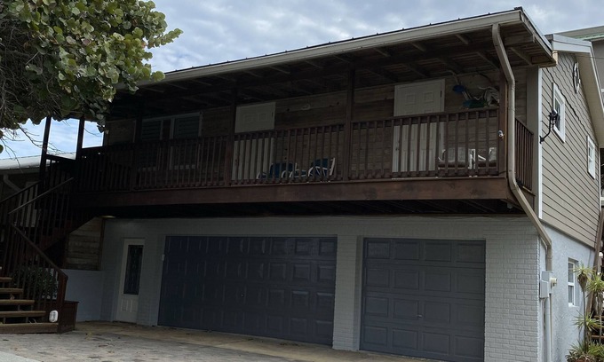 Crescent Beach Casa | UNWIND !!! - Direct Ocean 2 Bedroom OCEANVIEW