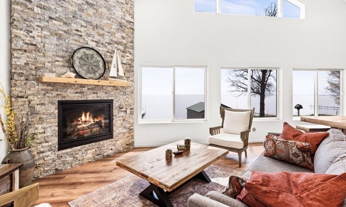 Aitkin Casa | Unwind Lakeside: Your Hideaway Retreat at Mille Lacs Lake