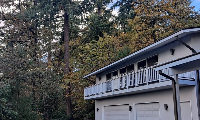 Eugene Apartamento | UO Apt perfect for 2 to 6