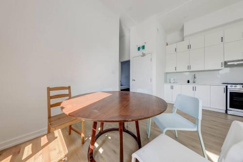 Downtown Toronto Apartamento | UofT St George Campus Penthouse