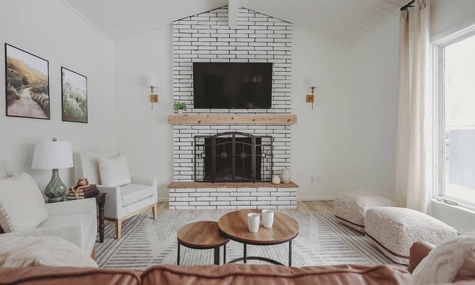 Fargo Casa | Updated Cozy Home; Centrally Located; Large Backyard