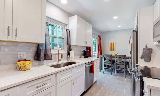Dupont Casa | Updated Family Unit with Two King Beds