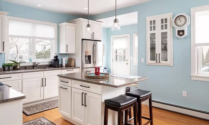 Off Broadway Casa | Updated Historic Newport Home, close to all Newport favorites
