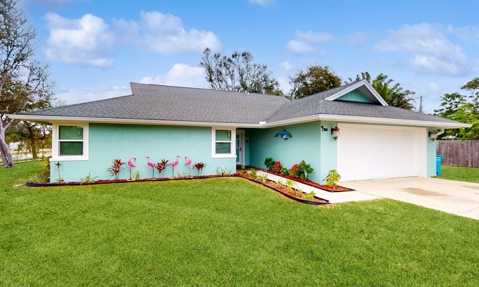 Cape Caneveral Beach Gardens Casa | Updated home with beach access, games, grill, & central AC - snowbird-friendly