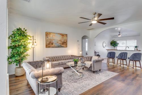 Oklahoma City Casa | Updated Oklahoma City Home about 11 Mi to Bricktown!