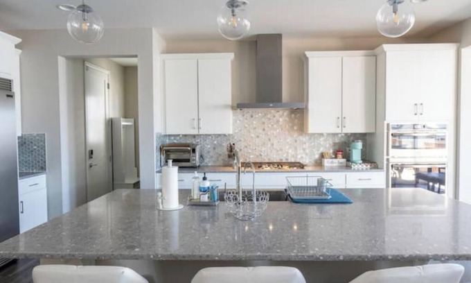 Castle Rock Casa | Upgraded Cozy, Spacious Family Friendly Home