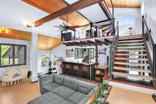 Dripping Springs Casa | Uplift House