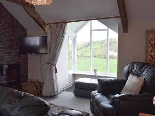 Pont-ar-gothi Casa | Upper Mill Barn