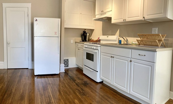 Peoria Apartamento | Upper Unit in Duplex