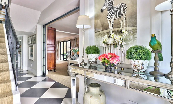 Newlands Casa | Upper Whelan - A charming enclave in Newlands