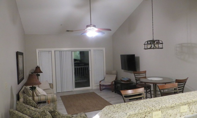 Carolina Forest Condominio | Exclusivo 2 dormitorios y 2 baños Villa en La Vuelta al Mundo