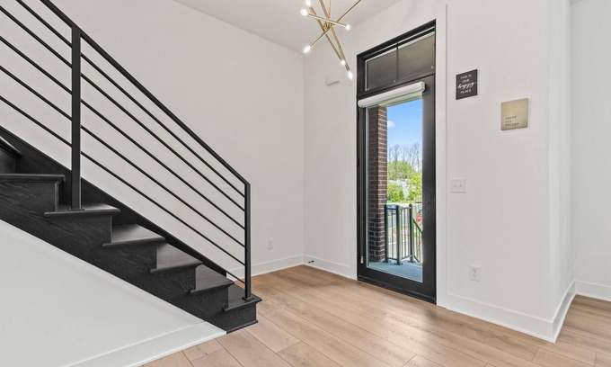 Carmel Casa | Upscale 4BR Townhome – Walk to Shops & The Monon!