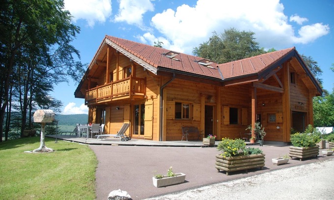 Foncine-le-Haut Chalet De Esquí | CHALET de lujo en el corazón del Parque Natural del Alto Jura: relajación garantizada