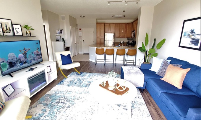 Downers Grove Apartamento | Cerca de, centro de la ciudad, centros de convenciones, carreteras, profesionales, ejecutivos