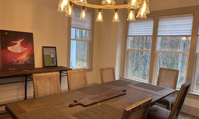 McCain Casa | Upscale delight