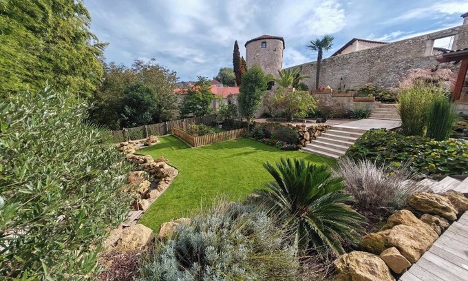 Saint Sever Casa | Upscale family villa