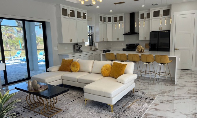 Pine Valley Casa | Upscale Getaway