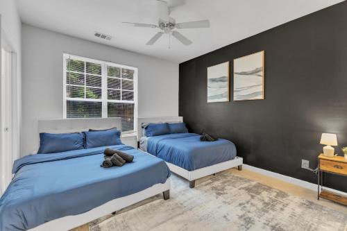 Southwest Raleigh Apartamento | Upscale King 2BR Suite Mins to Downtown Raleigh!