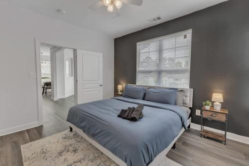 Southwest Raleigh Apartamento | Upscale King 3BR Suite Mins to Downtown Raleigh