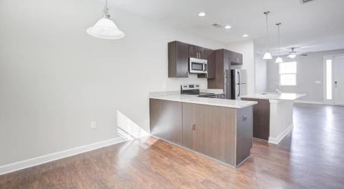 Pineville Casa | Upscale King 3BR Townhouse Pineville