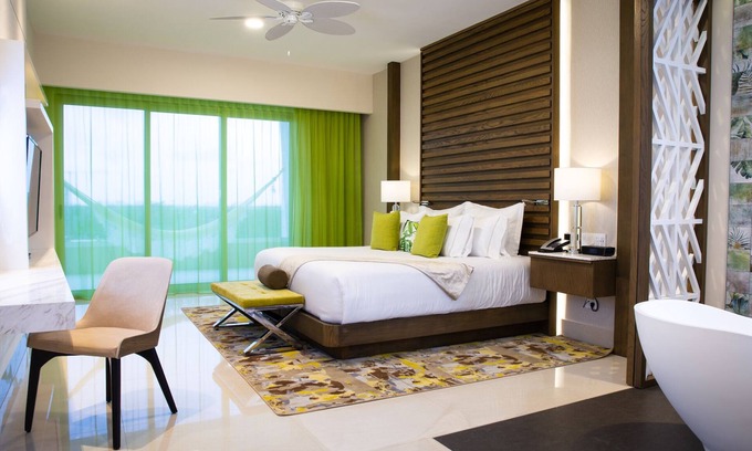 Cancún Apartamento | Upscale Luxurious 3 Bedroom Penthouse Loft with All-Inclusive Option