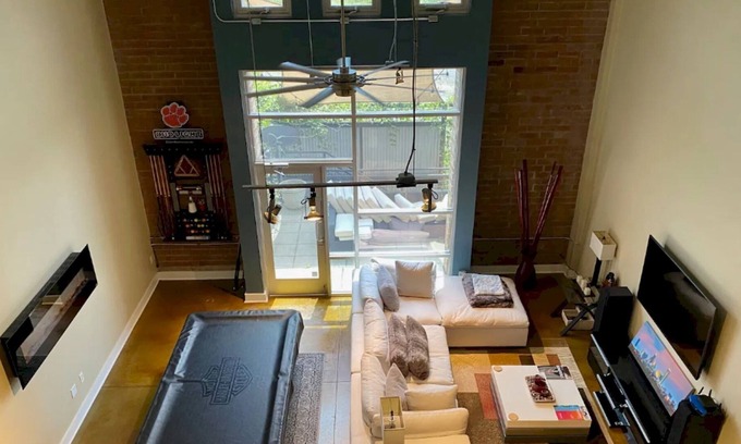 Third Ward Apartamento | Upscale & Modern 2BR near Bank of America Stadium