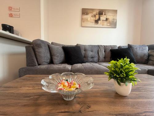 Niagara Falls Casa | Upscale Niagara Falls Getaway - BRAND NEW