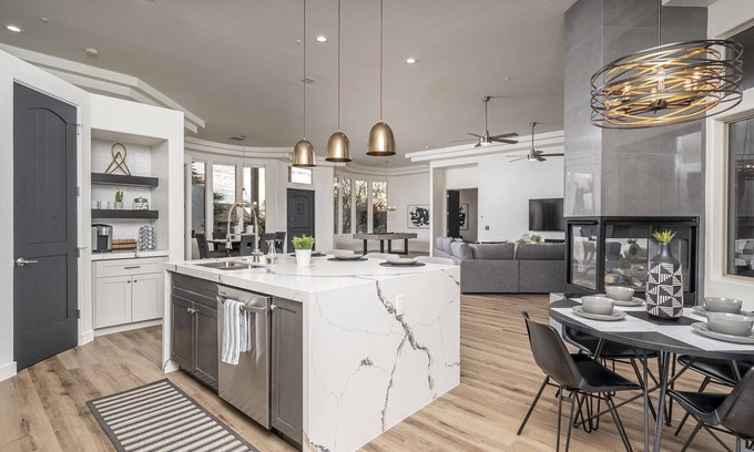 Crown View Estates Final Casa | Upscale North Scottsdale Getaway with Heated Pool, Spa, Golf & Hiking