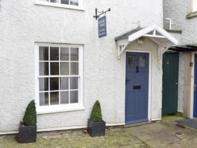 Richmond Casa | Upside Down Cottage