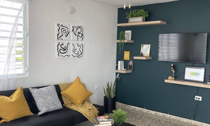 Sabana Abajo Casa | Upstairs house 10 mns near the airport and beaches